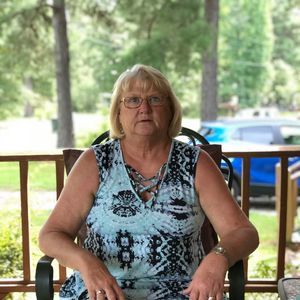 Meet your Posher, Beverly